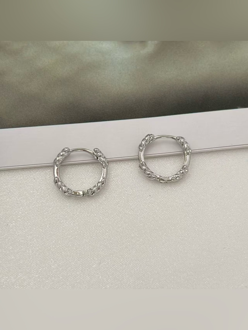 15mm Small Silver Hoop Earrings for Men Women Streetwear Hip Hop Punk Unisex